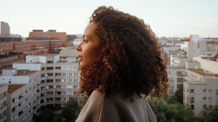 Joy Denalane (c) Eva Baales