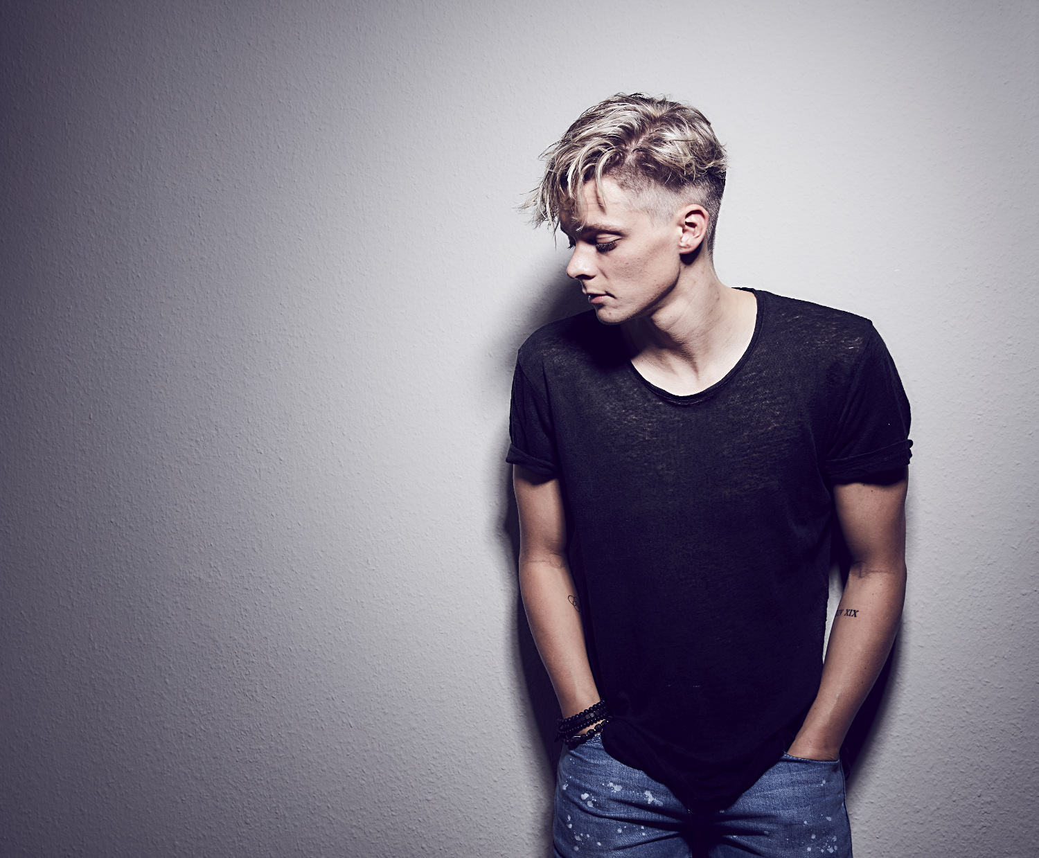 Jonas Monar nach Support für Nena im Herbst auf eigener Tournee