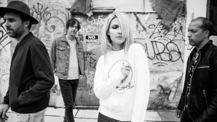 Metric (c) Johnny Retouch
